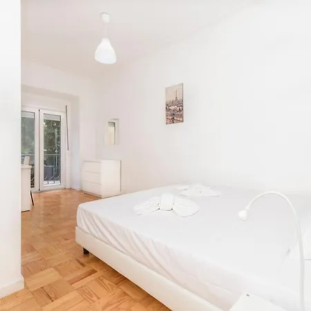Houze Large 4 Bedroom Near Zoo 公寓
